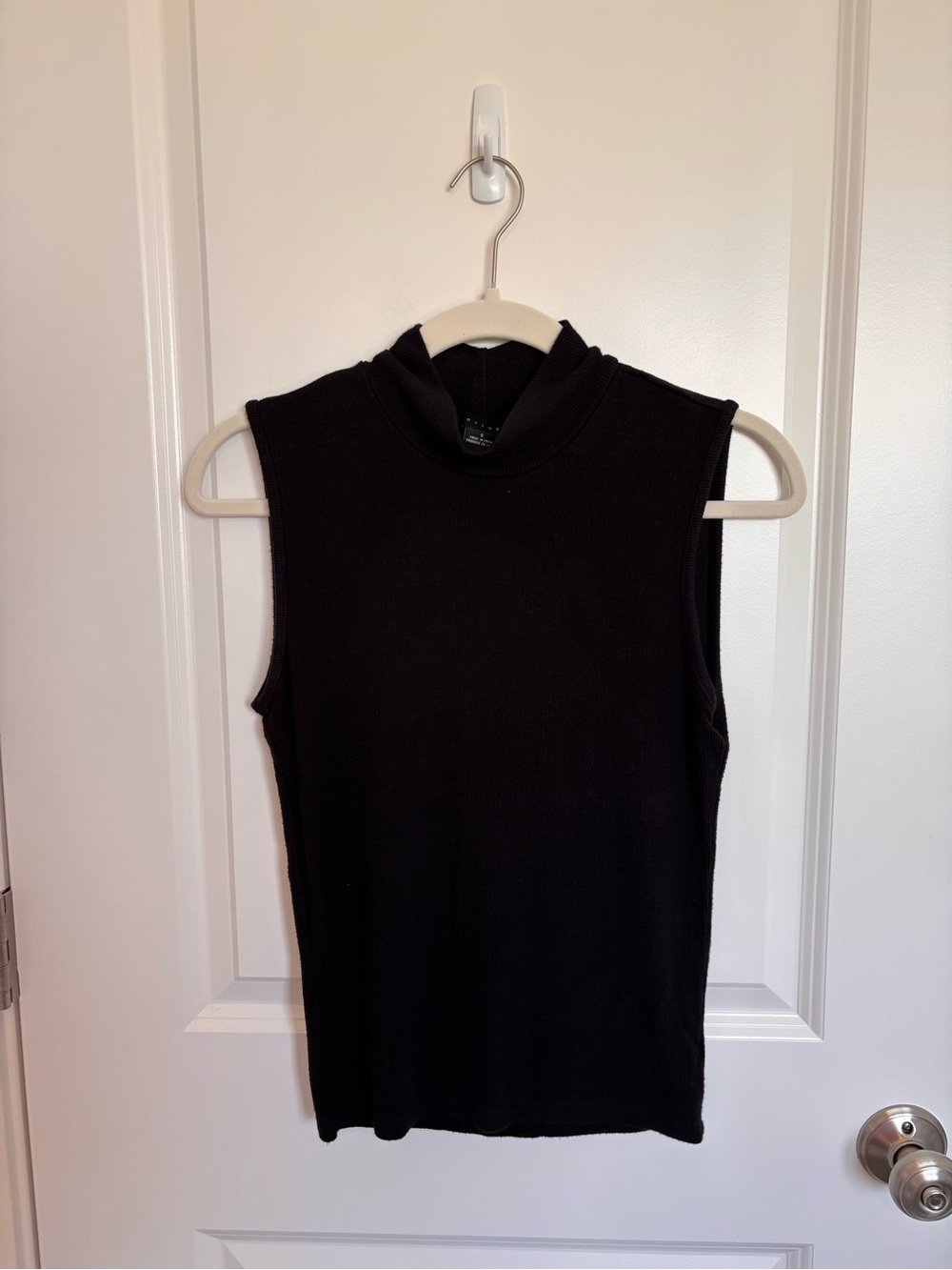 Sanctuary Sleeveless Mock Neck Tank Top Black